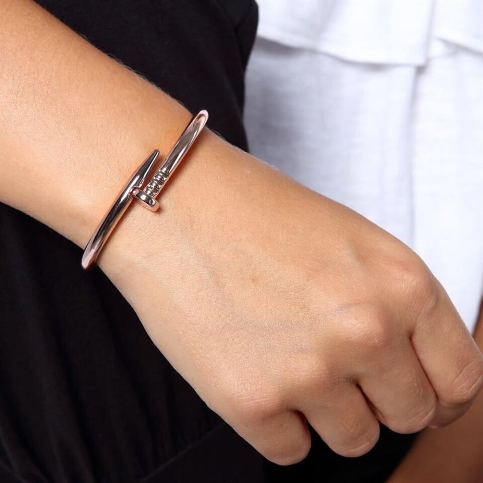 Unisex Çivi Cartier Modeli Rose Renk Alaşım Bileklik