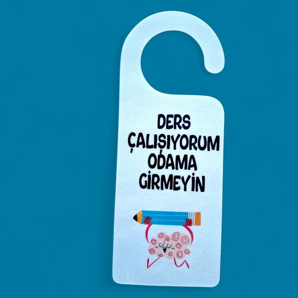 3 ADET EĞLENCELİ ODA KAPISI DND KARTLARI